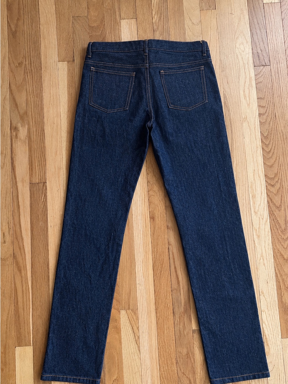 A.P.C. 32 Men's Denim - Picture 2 of 2